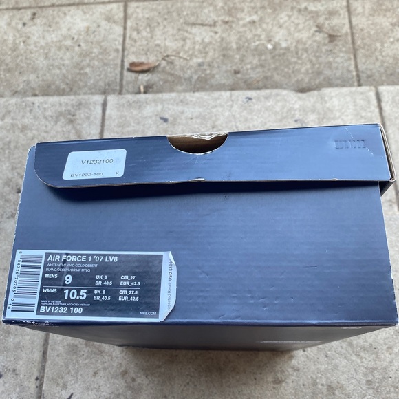 Nike Air Force 1 - Picture 8 of 8